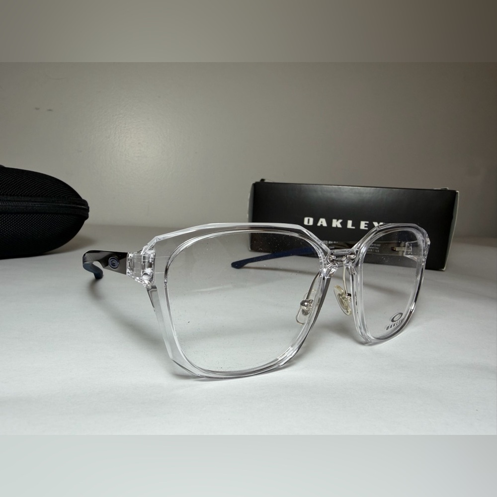 Brand NEW Oakley Transparent Frame Eyewear